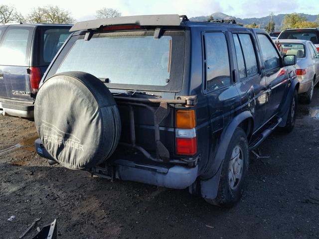 JN8HD17Y1RW214311 - 1994 NISSAN PATHFINDER BLACK photo 4