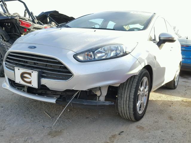 3FADP4BJ3EM139639 - 2014 FORD FIESTA SE SILVER photo 2