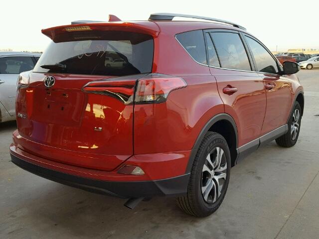 JTMZFREV0HJ132647 - 2017 TOYOTA RAV4 LE RED photo 4