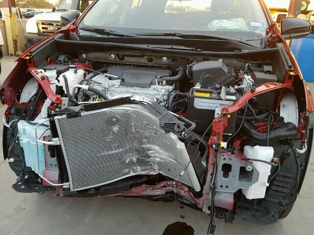 JTMZFREV0HJ132647 - 2017 TOYOTA RAV4 LE Qırmızı foto 9