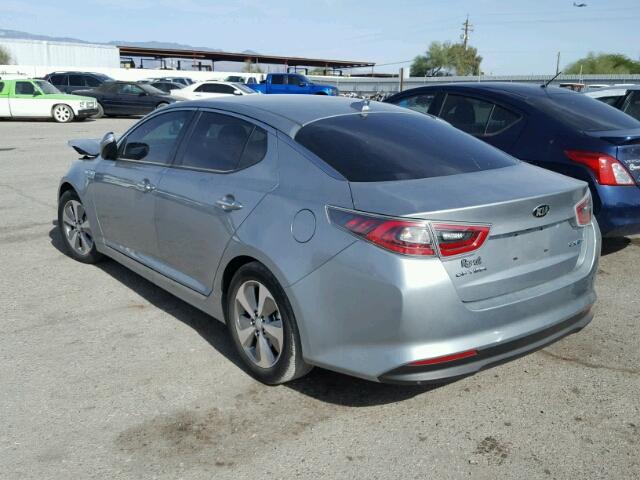 KNAGN4AD9G5094026 - 2016 KIA OPTIMA HYB SILVER photo 3