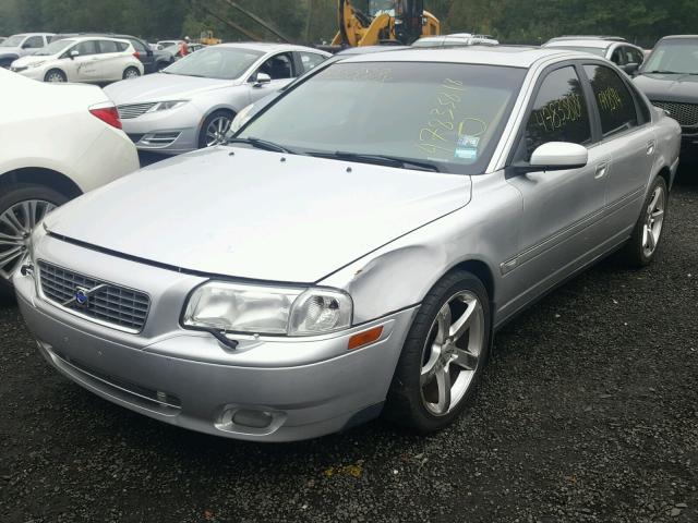 YV1TS91Z541352249 - 2004 VOLVO S80 T6 SILVER photo 2