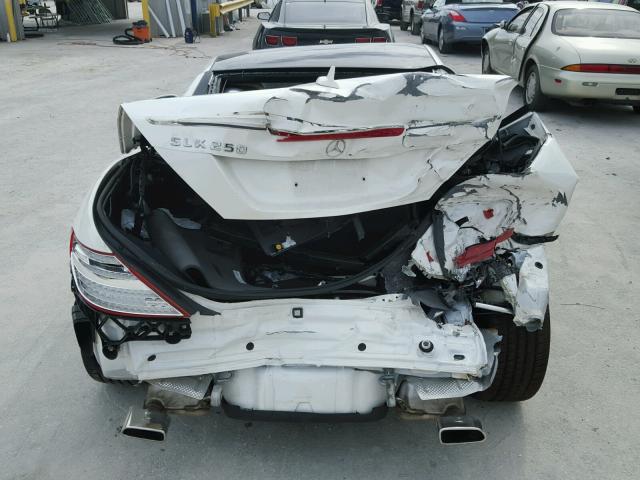 WDDPK4HA2EF087469 - 2014 MERCEDES-BENZ SLK 250 WHITE photo 6