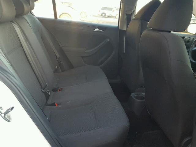 3VW2K7AJ8CM415102 - 2012 VOLKSWAGEN JETTA BASE 白色 照片 6