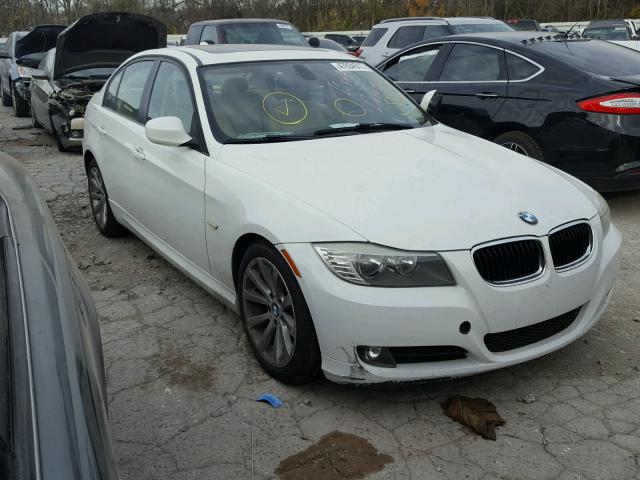 WBAPH7G55BNN02054 - 2011 BMW 328 I WHITE photo 1