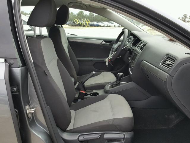 3VW2B7AJ0HM379722 - 2017 VOLKSWAGEN JETTA S 灰色 照片 5