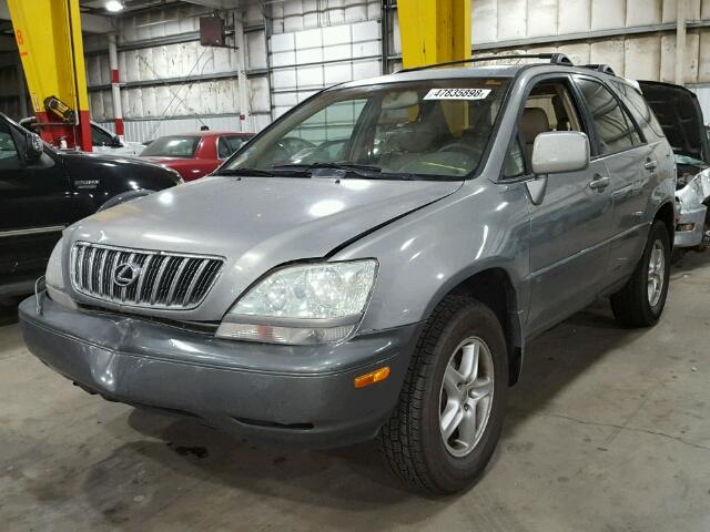 JTJGF10U310100775 - 2001 LEXUS RX 300 GRAY photo 2