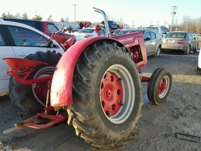 WBH9686 - 1944 MCCO TRACTOR RED photo 4