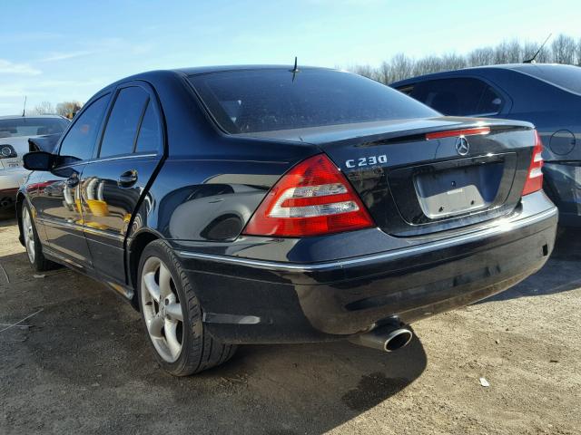 WDBRF52H96A917042 - 2006 MERCEDES-BENZ C GENERATI BLACK photo 3