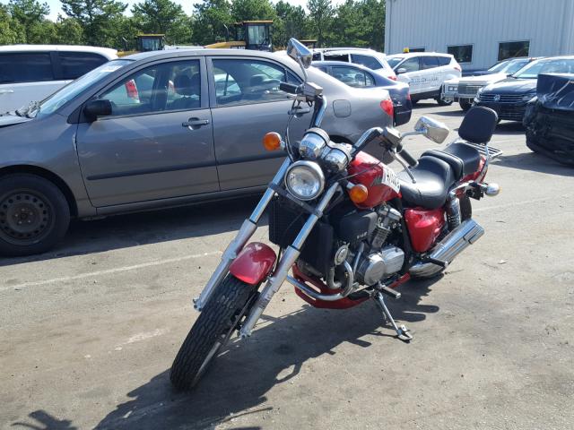 1HFRC2803JA102232 - 1988 HONDA VF750 C RED photo 2