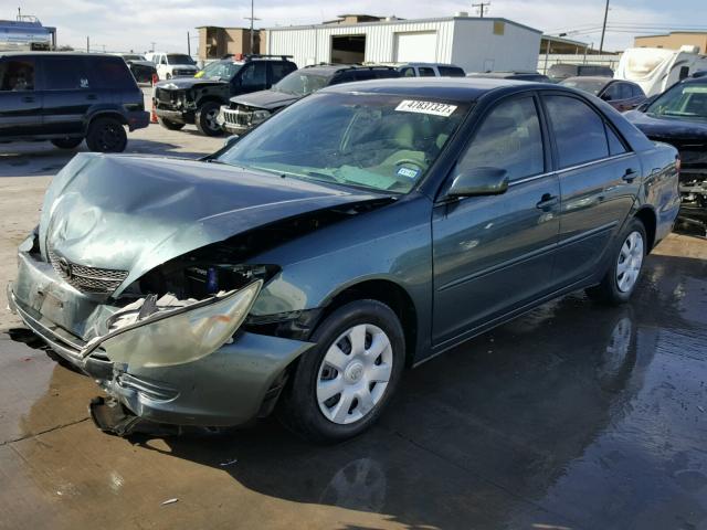 4T1BE32K84U262921 - 2004 TOYOTA CAMRY LE GREEN photo 2