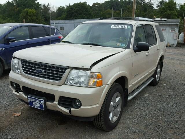 1FMZU75W75ZA26112 - 2005 FORD EXPLORER L BEIGE photo 2