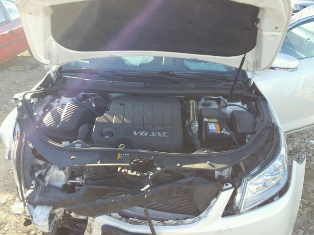 1G4GH5E31DF293154 - 2013 BUICK LACROSSE P WHITE photo 7