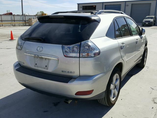 2T2GA31U15C035816 - 2005 LEXUS RX 330 SILVER photo 4