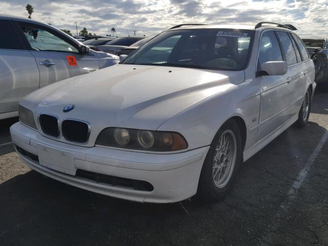 WBADS43422GD86755 - 2002 BMW 525 IT AUT WHITE photo 2