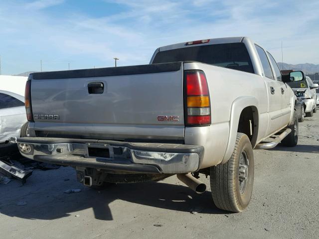 1GTHK23G64F192027 - 2004 GMC SIERRA K25 SILVER photo 4