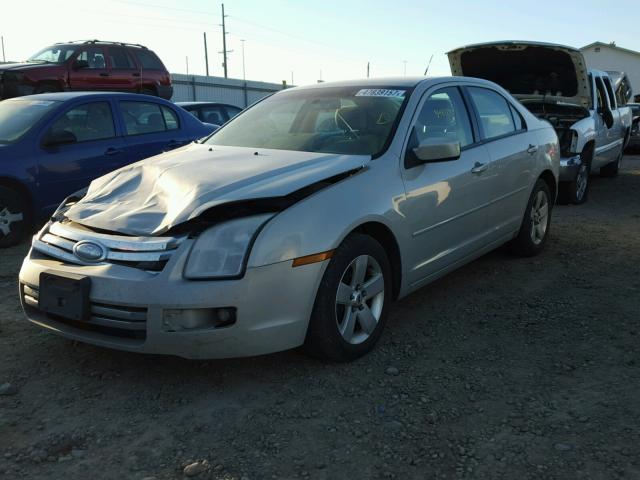 3FAHP07Z18R107787 - 2008 FORD FUSION SE GRAY photo 2