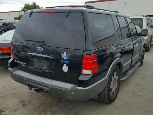 1FMFU15L54LA29467 - 2004 FORD EXPEDITION BLACK photo 4