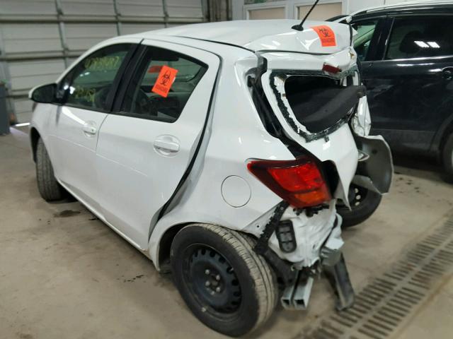 VNKKTUD32GA065262 - 2016 TOYOTA YARIS L WHITE photo 3