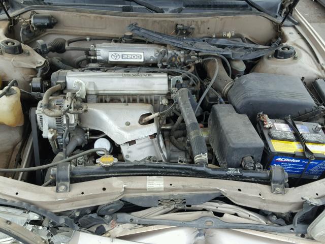 JT2SK12E9S0300200 - 1995 TOYOTA CAMRY LE ოქროსფერი ფოტო 7