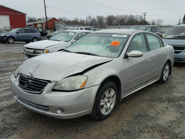 1N4AL11D45N477811 - 2005 NISSAN ALTIMA S SILVER photo 2