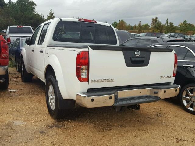 1N6AD0EV4HN746931 - 2017 NISSAN FRONTIER S WHITE photo 3