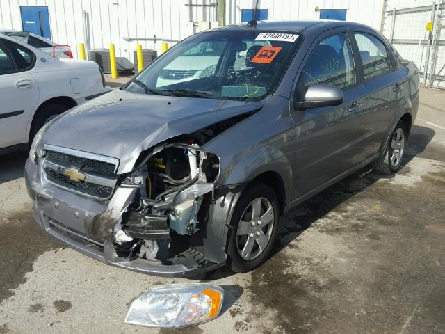 KL1TD5DE9BB199701 - 2011 CHEVROLET AVEO LS GRAY photo 2