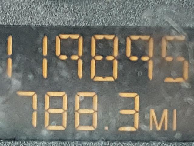 1G8AM12F14Z148699 - 2004 SATURN ION LEVEL RED photo 8