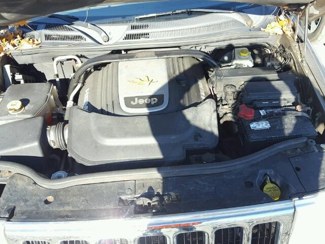 1J8HG58256C276224 - 2006 JEEP COMMANDER 棕色 照片 7