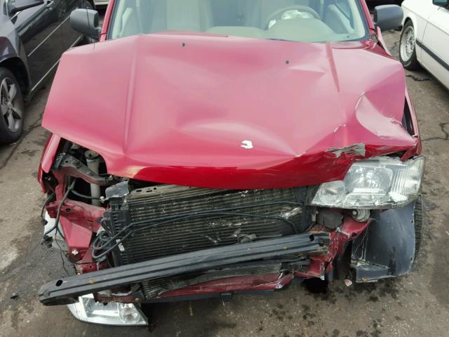 4M2CU57166KJ04061 - 2006 MERCURY MARINER RED photo 7