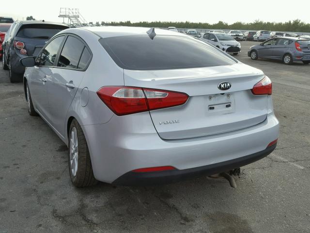 KNAFX4A64G5506053 - 2016 KIA FORTE LX SILVER photo 3