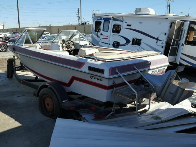 GAE05188H586 - 1986 CABIN TRAILER BOAT WHITE photo 3