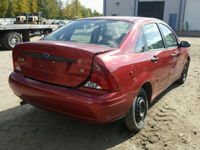1FAFP34384W121153 - 2004 FORD FOCUS SE C RED photo 4