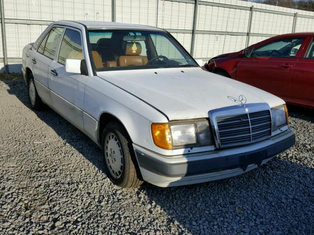 WDBEA30EXNB621711 - 1992 MERCEDES-BENZ 300 E WHITE photo 1