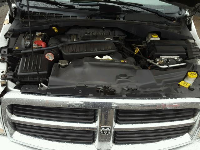 1D4HB48D04F195504 - 2004 DODGE DURANGO SL SILVER photo 7