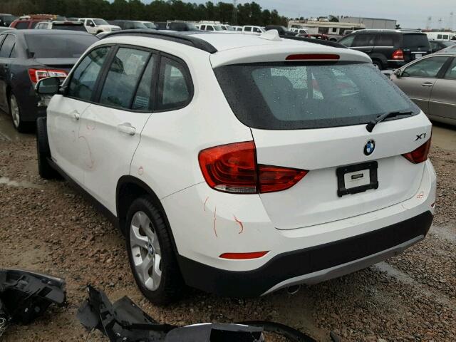 WBAVM1C56FVW57594 - 2015 BMW X1 SDRIVE2 WHITE photo 3