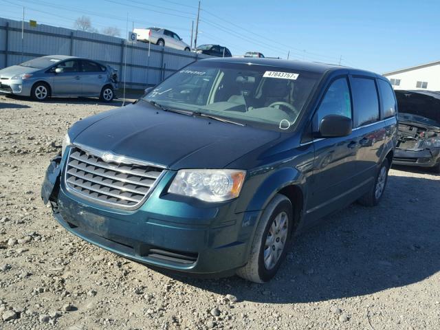 2A8HR44E79R656343 - 2009 CHRYSLER TOWN & COU GREEN photo 2