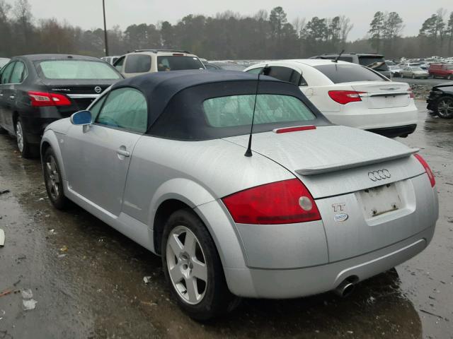 TRUTC28N421014728 - 2002 AUDI TT SILVER photo 3