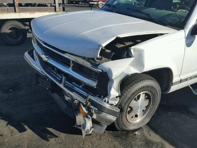 3GNEC18R9VG106642 - 1997 CHEVROLET TAHOE C150 WHITE photo 9