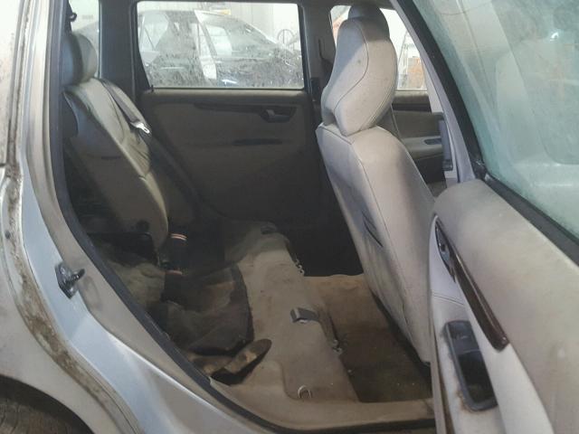 YV1SW58D012038632 - 2001 VOLVO V70 2.4T GOLD photo 6