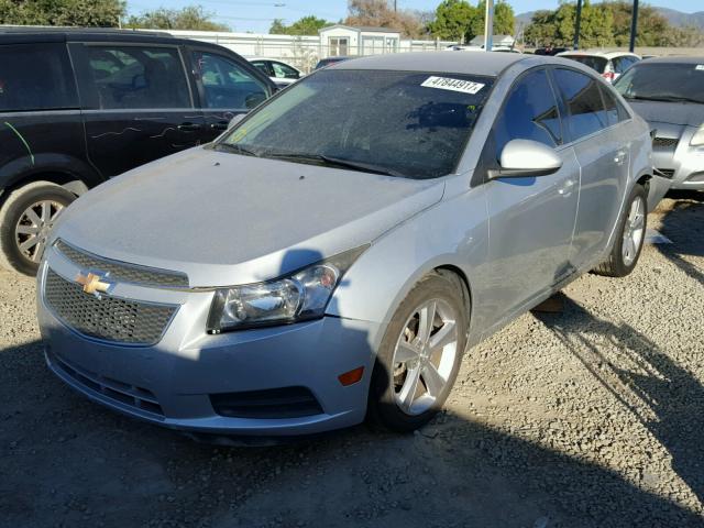 1G1PG5SC2C7235017 - 2012 CHEVROLET CRUZE LT SILVER photo 2