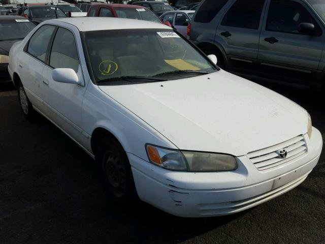 JT2BG22K7X0379516 - 1999 TOYOTA CAMRY LE 白色 照片 1