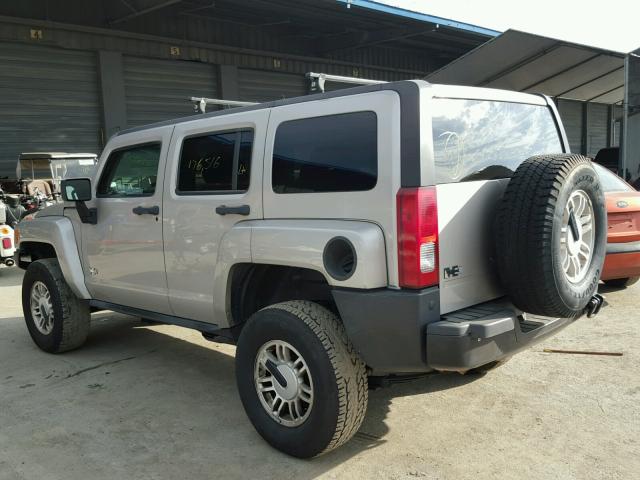 5GTDN136368136635 - 2006 HUMMER H3 GRAY photo 3