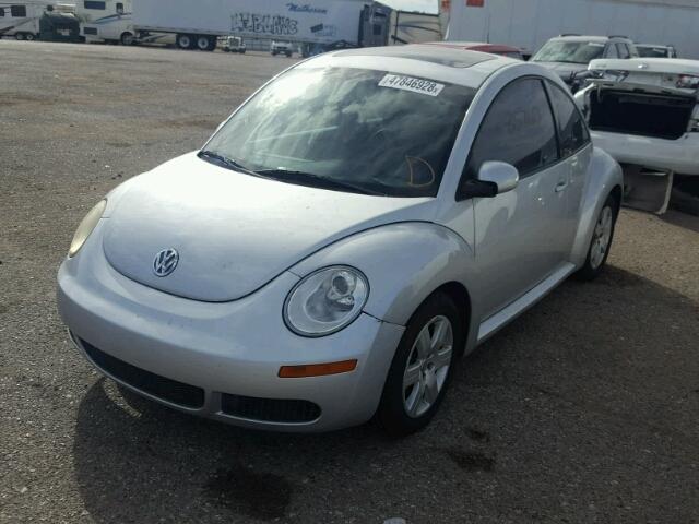 3VWRW31C77M507577 - 2007 VOLKSWAGEN NEW BEETLE Gümüş foto 2