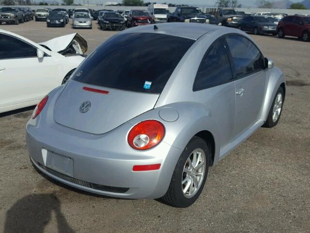 3VWRW31C77M507577 - 2007 VOLKSWAGEN NEW BEETLE Gümüş foto 4