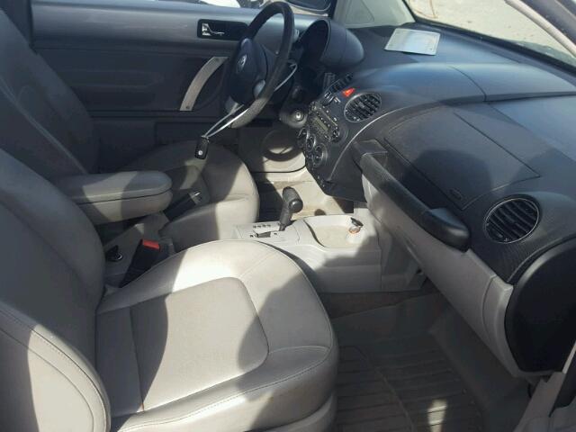 3VWRW31C77M507577 - 2007 VOLKSWAGEN NEW BEETLE Gümüş foto 5