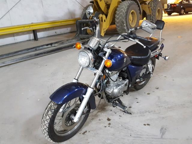 VTTNJ48A872100737 - 2007 SUZUKI GZ250 BLUE photo 2