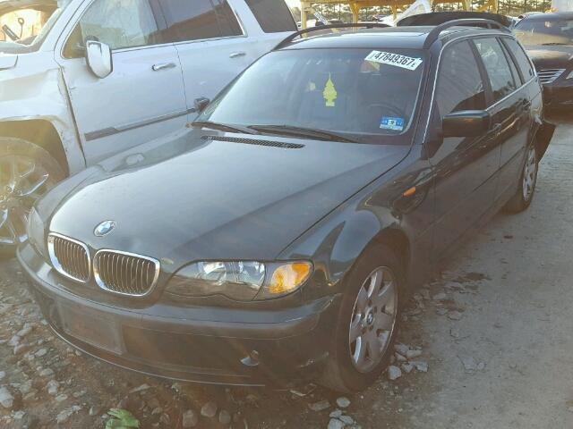 WBAEP334X2PF00288 - 2002 BMW 325 XIT GREEN photo 2