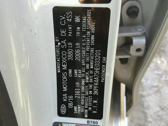 3KPFK4A75HE033201 - 2017 KIA FORTE LX SILVER photo 10