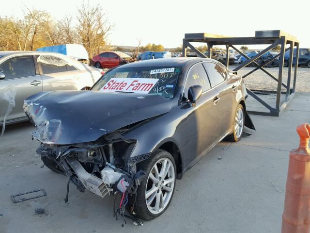 JTHBK262775046587 - 2007 LEXUS IS250 GRAY photo 2